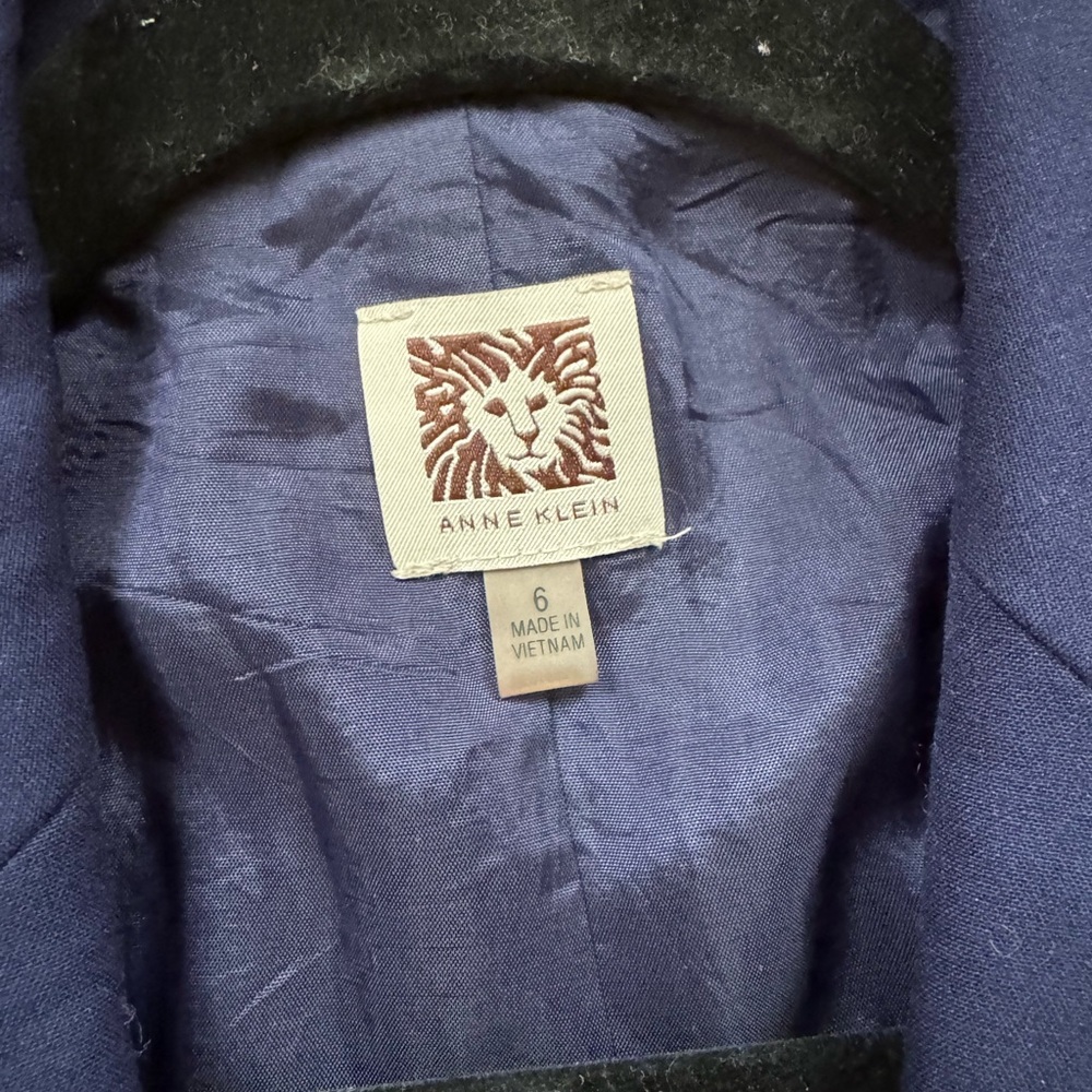 Anne Klein Navy Blue Suit Set - Picture 2 of 7